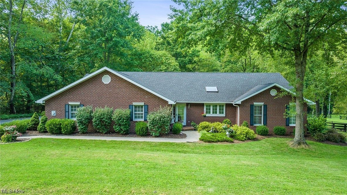 1151 Mill Run Rd, North Parkersburg, WV 26104 Zillow