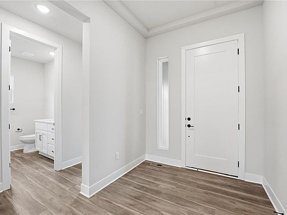 5th image of 20683 Skyview Ln