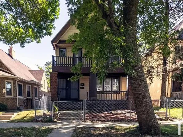 2320 N 44th St, Milwaukee, WI 53210