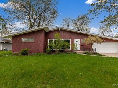 204 Delamere Rd, Williamsville, NY, 14221