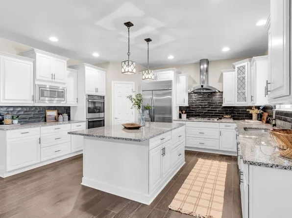 6028 Moran Rd, Timnath, CO 80547