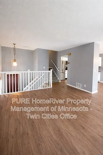 2500 Woodbridge St Photo 1