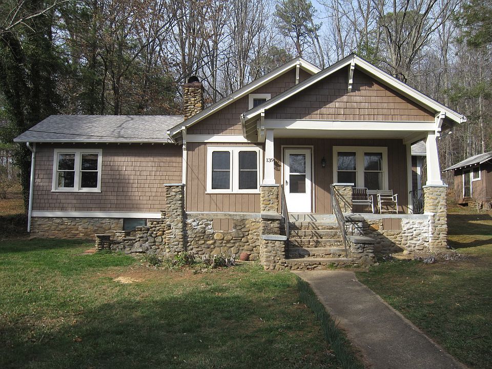 1st image of 139 Thomas Park