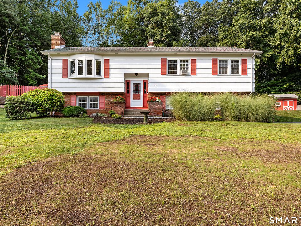 1st image of 25 Stacy Court