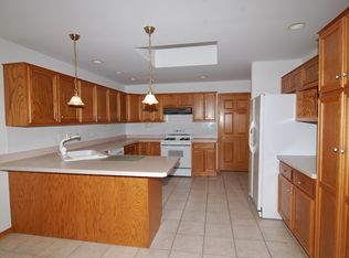 19425 Baron Rd, Mokena, IL 60448