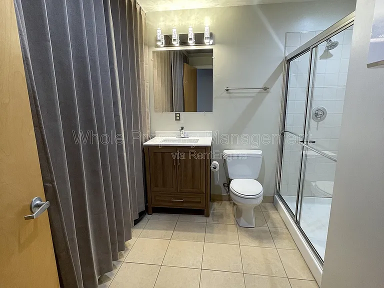 1925 W 32nd Ave #205 — Photo 31