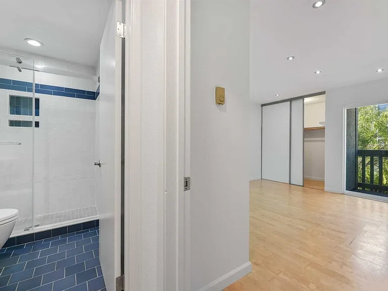 480 E Okeefe St #202 — Photo 15
