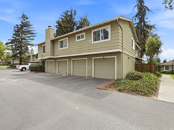 2nd image of 2937 Rose Ave
