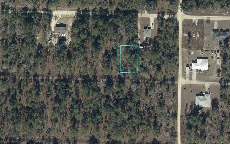 2nd image of 930201700 NE 16th Ln