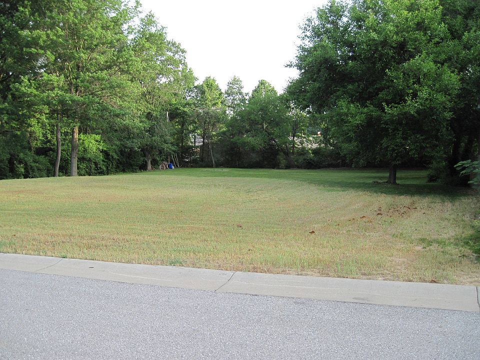1st image of 10477 Garibaldi Pl