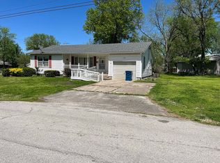 202 W 3rd St, Lamar, MO 64759