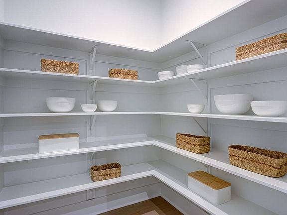 Sebastian Pantry