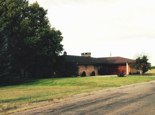304 W 7th St, Gordon, NE 69343