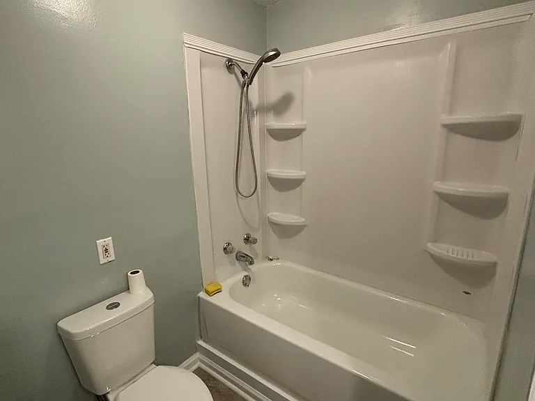 307 Fayette St SE — Photo 9
