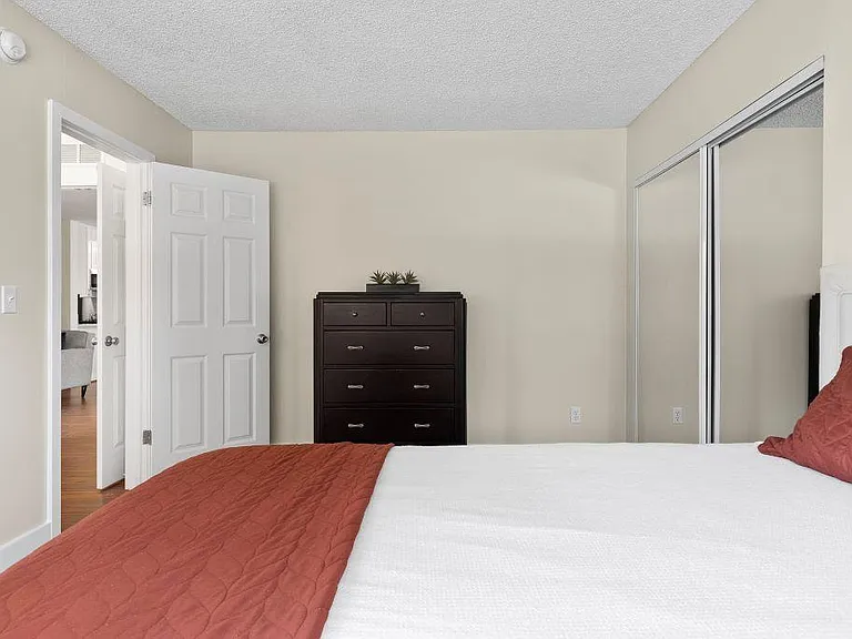 Casa De Marina Apartments — Photo 33