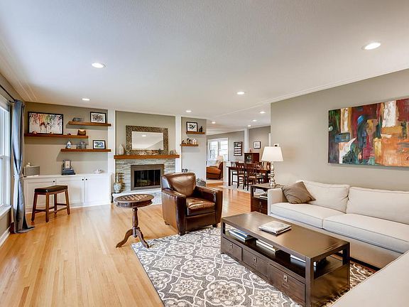 4th image of 4728 Dunberry Ln