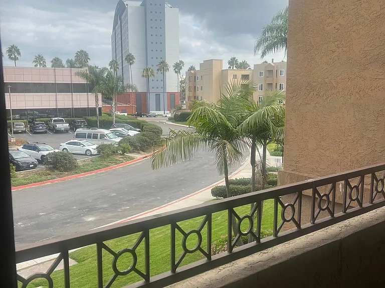 8889 Caminito Plaza Centro #7206 — Photo 14