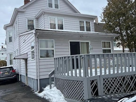 2nd image of 36 Lincoln Ave