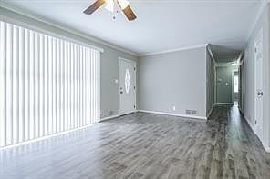 2nd image of 2677 Clairmont Rd NE