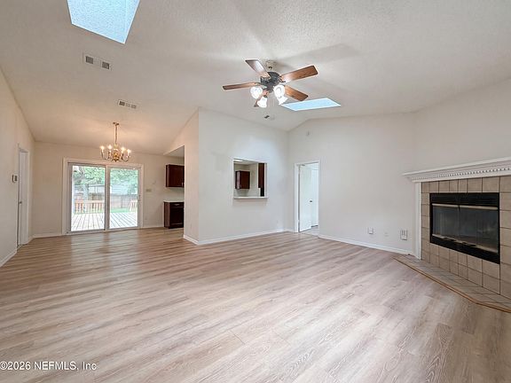 3rd image of 8510 MCNEILL Road