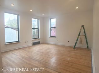 129 Lafayette Ave APT 3C, Brooklyn, NY 11217