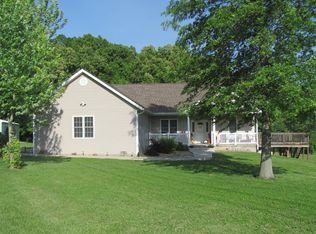 2142 Ava Rd, Murphysboro, IL 62966