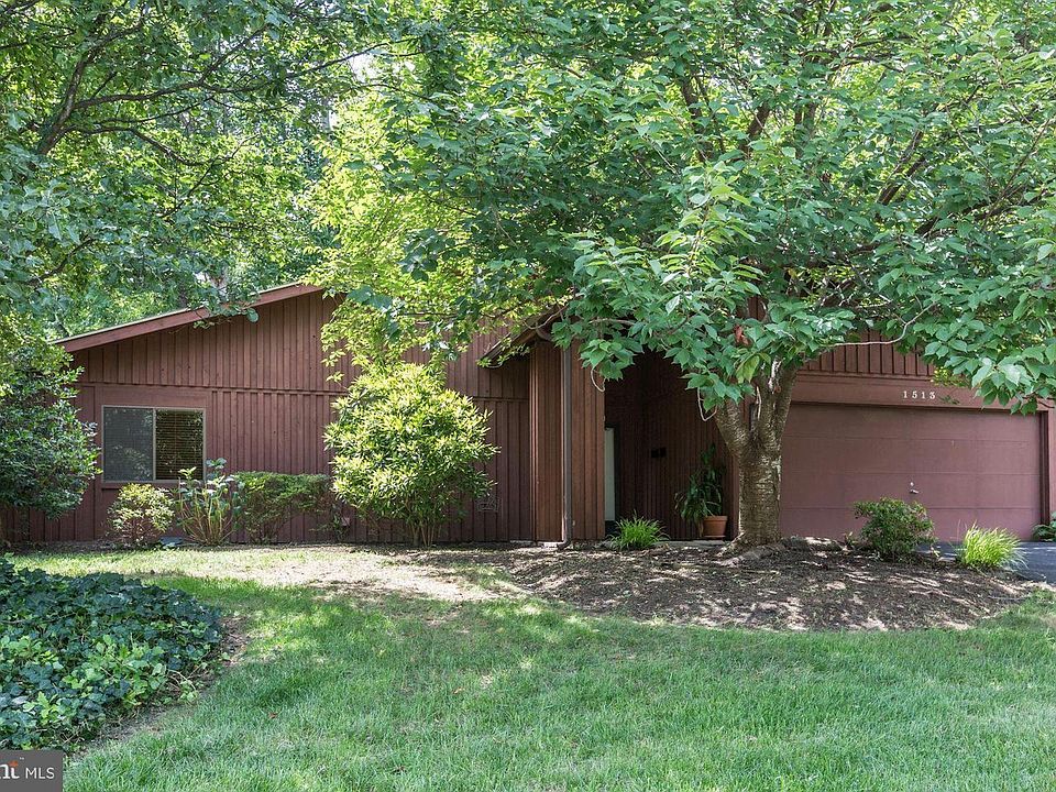 1st image of 1513 Sadlers Wells Dr