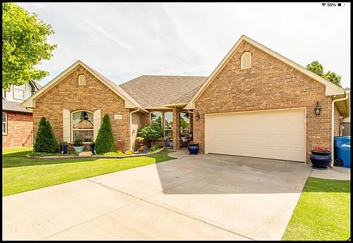 1103 Dalton Ct Photo 1