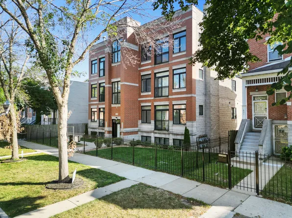 633 E Bowen Ave APT 1E, Chicago, IL 60653