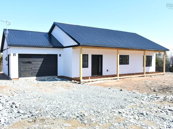 140 Lake Loon Rd, Lake Loon, NS B2Z 1A5