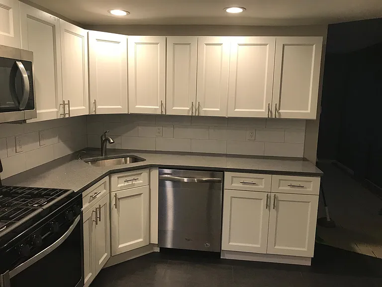 429 Dickinson St #2 — Photo 9