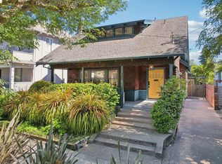 389 61st St, Oakland, CA 94618
