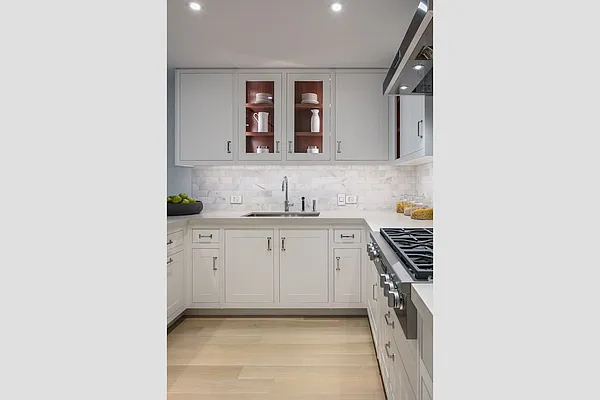 Sold by Stribling | media 13