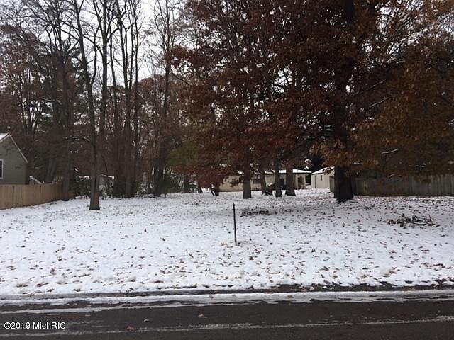 1st image of 1733 Vinecroft St NW