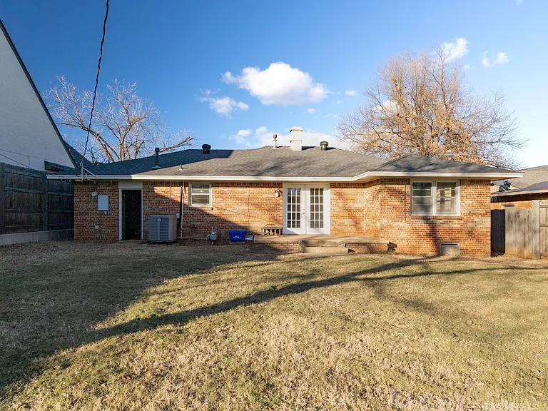 2730 W Country Club Dr — Photo 22