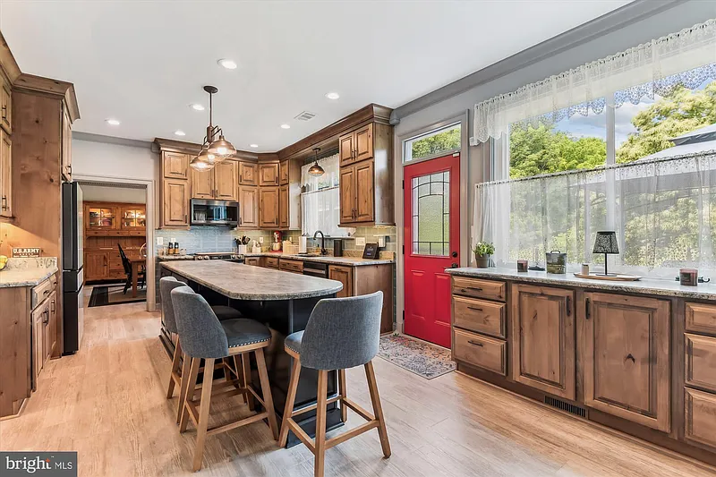 Thumbnail 16