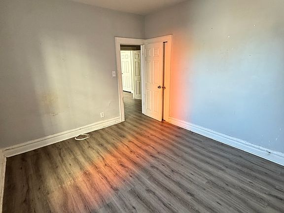 2nd image of 61 S Munn Ave APT 307