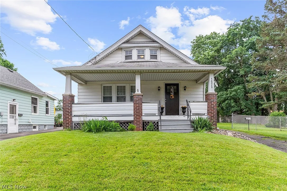 1526 Kearney St photo 1