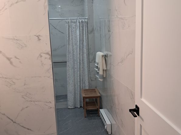 627 Main St #303