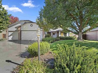 1437 E Falconrim Ct, Eagle, ID 83616