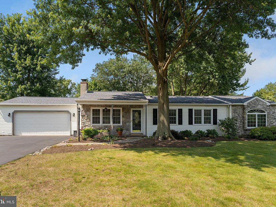 1894 Rampart Ln, Lansdale, PA 19446 Zillow