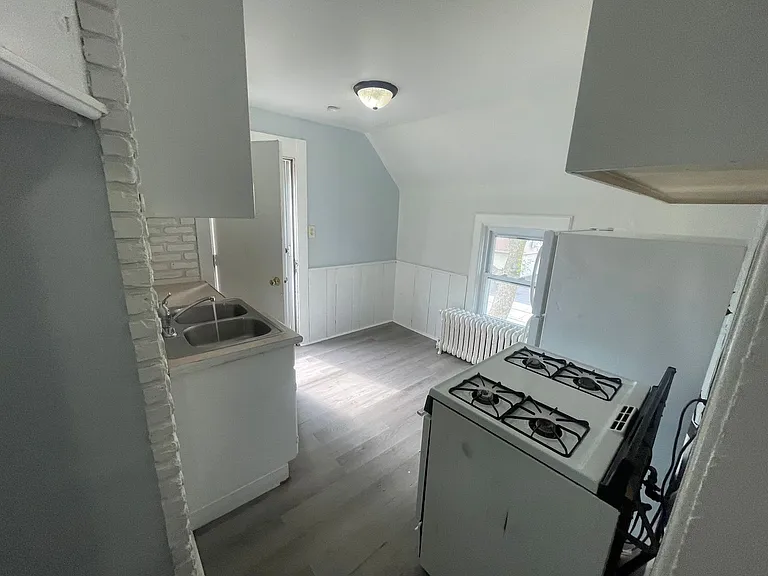 1501 S 84th St./8405 W Orchard St. (Duplex) — Photo 2