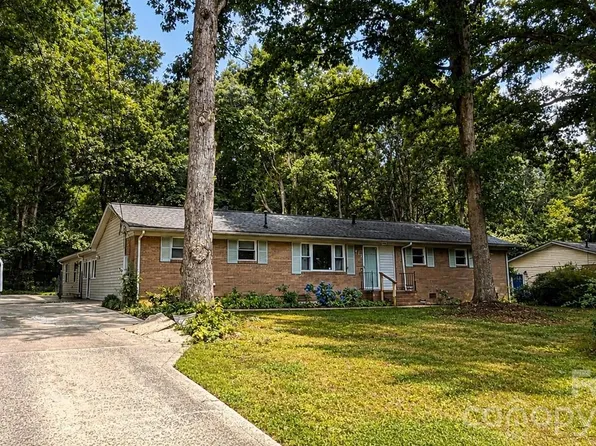117 Robinson Ave, Matthews, NC 28104