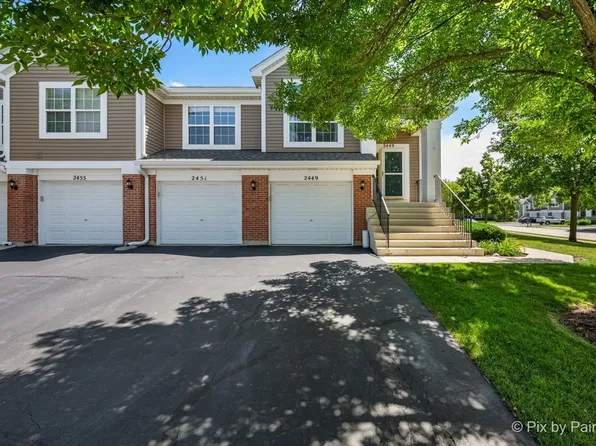 2449 Wilton Ln #2449, Aurora, IL 60502