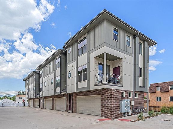 2 bed 3 bath 2 car garage Townhome