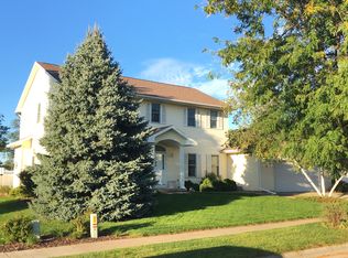 529 Chestnut Dr, Onalaska, WI 54650