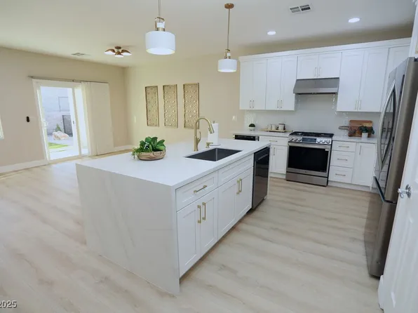 2623 Red Planet St, Henderson, NV 89044