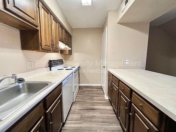 4th image of 14407 N Pennsylvania Ave #12B