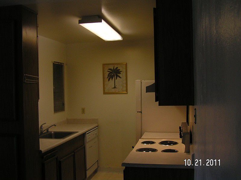 2nd image of 423 Gregory St #46