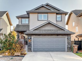 21 Royal St, Saint Albert, AB T8N 7N8